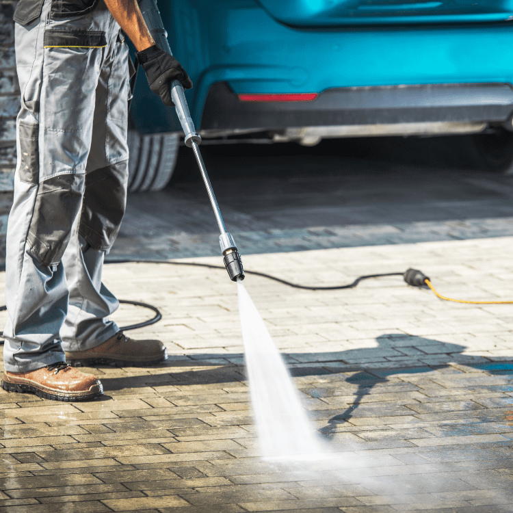 Exterior Home Cleaning in Virginia